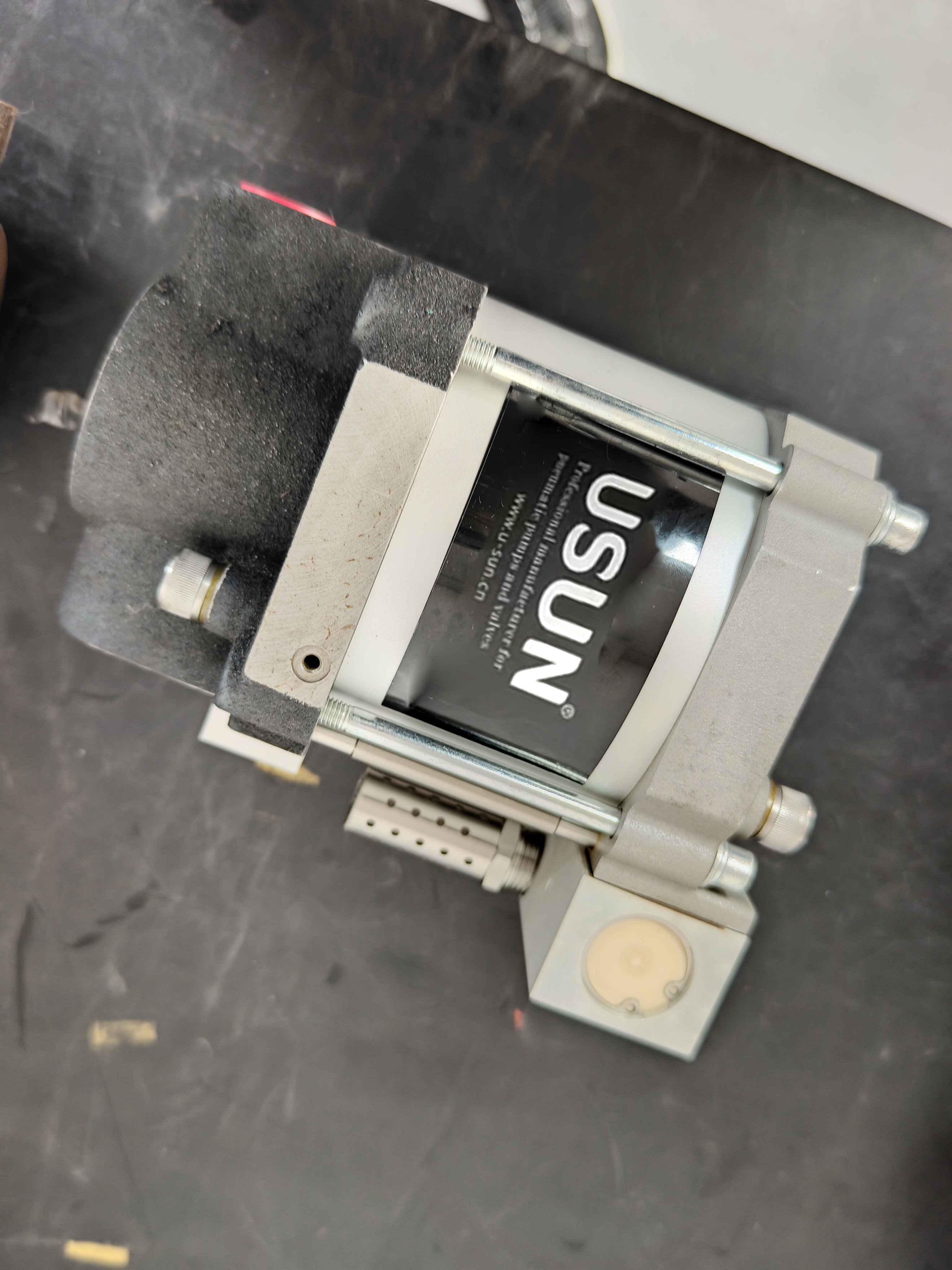 Top Quality USUN Model:S Single Drive Single Action Maximator Equivalent Air Driven Oil Pressure Transfer Pump 